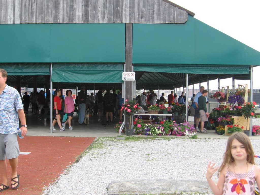 Farmers' Market at BMI