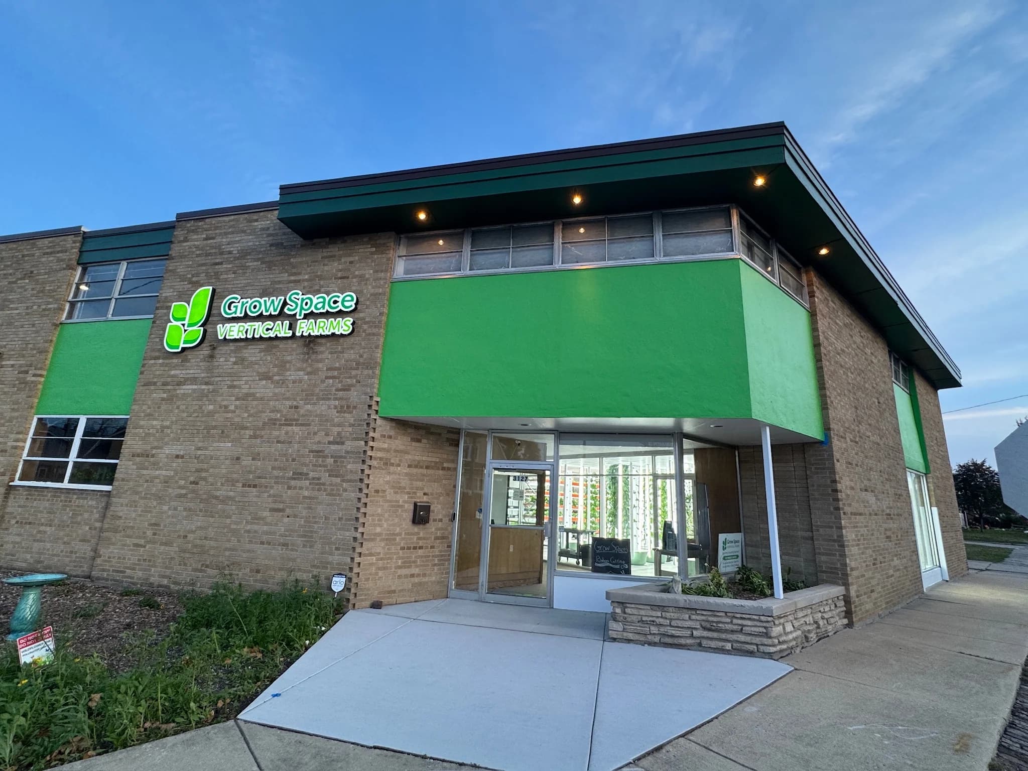 Grow Space Vertical Farms