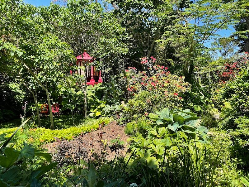 Sakonnet Green Market