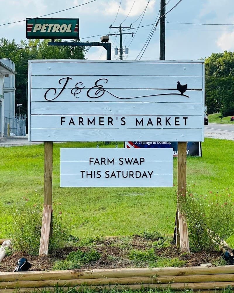 J&E Farmerβs Market