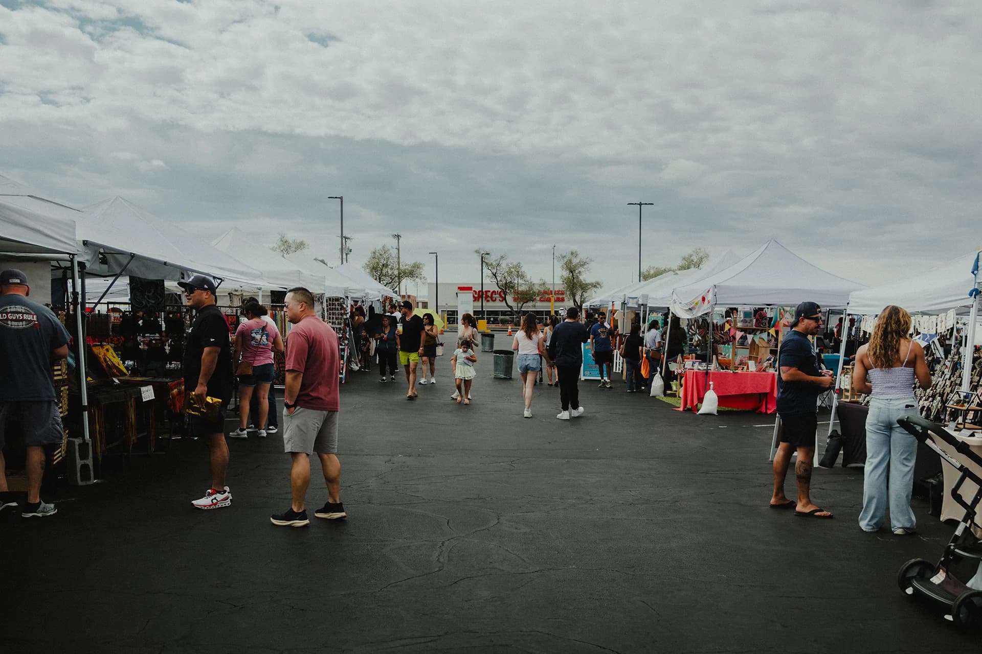 Upper Valley Artist & Farmers Market