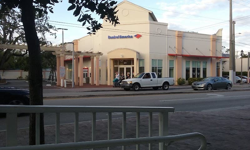 Coconut Grove Organic Market